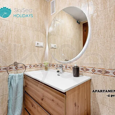 Skysea Holidays Centro Frente Al Rio Apartament